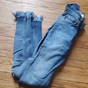 Free People Distressed Ankle Jeans in Blue Size 24
